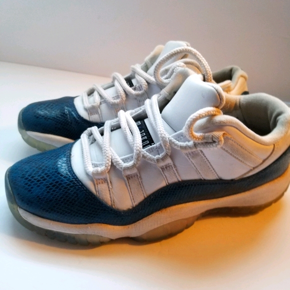 air jordan retro 11 size 8